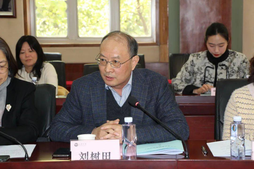 七宝中学加入上海市气象科普科创核心学校共同体