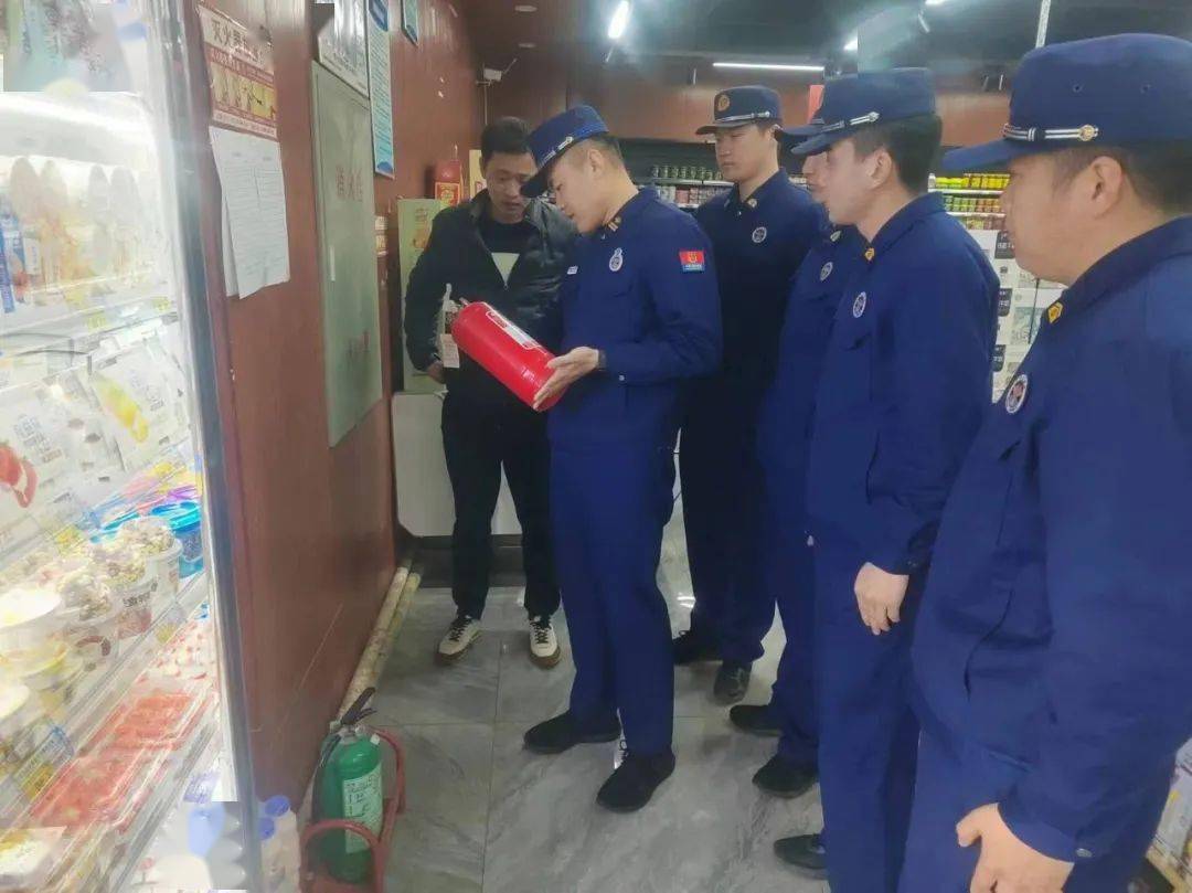 冬训工作立足冬训固根基扎实练兵谋打赢长海县消防救援大队全面推进