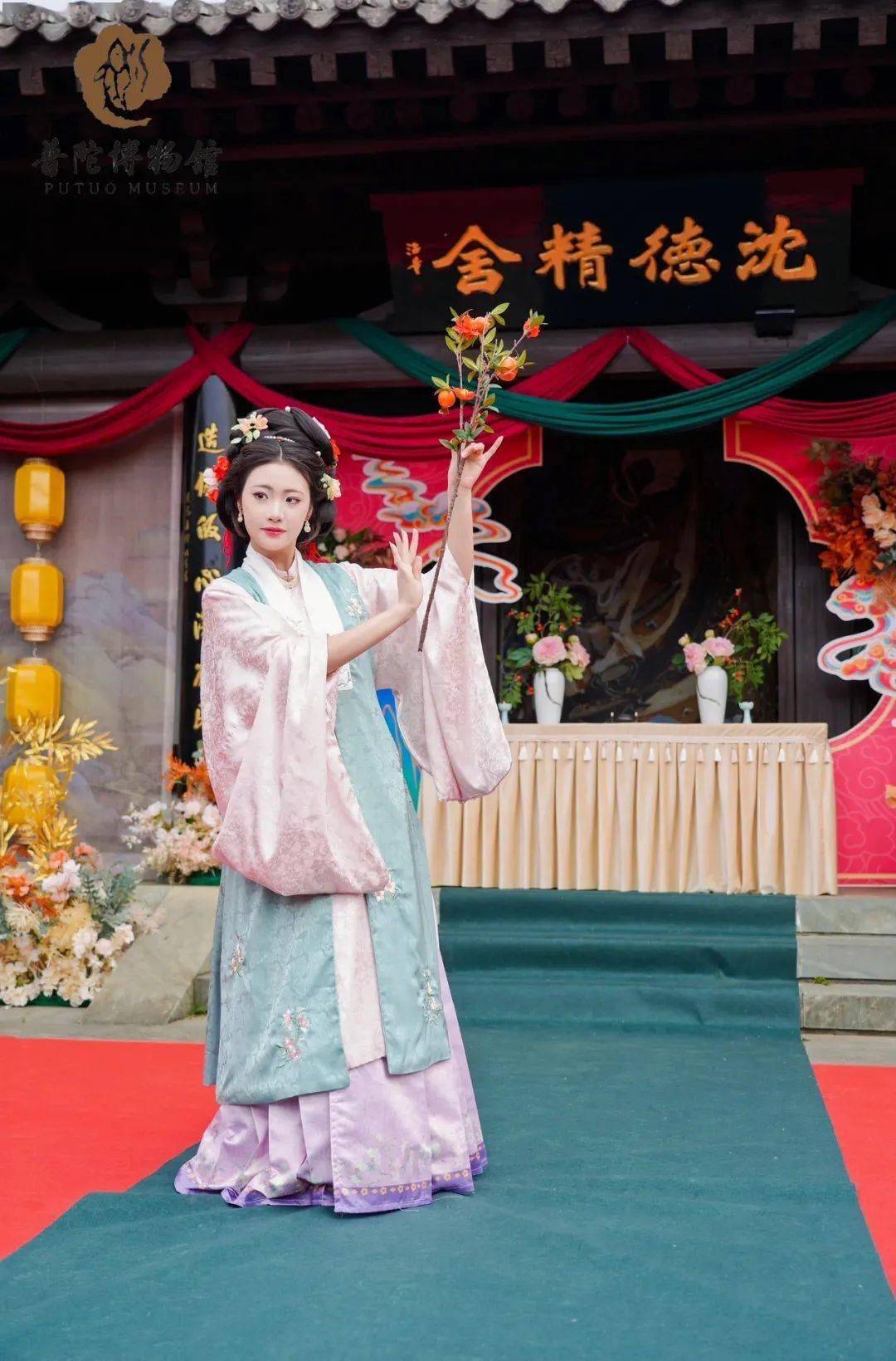 春意袅袅鲜妍翩跹摩登汉服潮游沈院2024花朝节圆满收官67