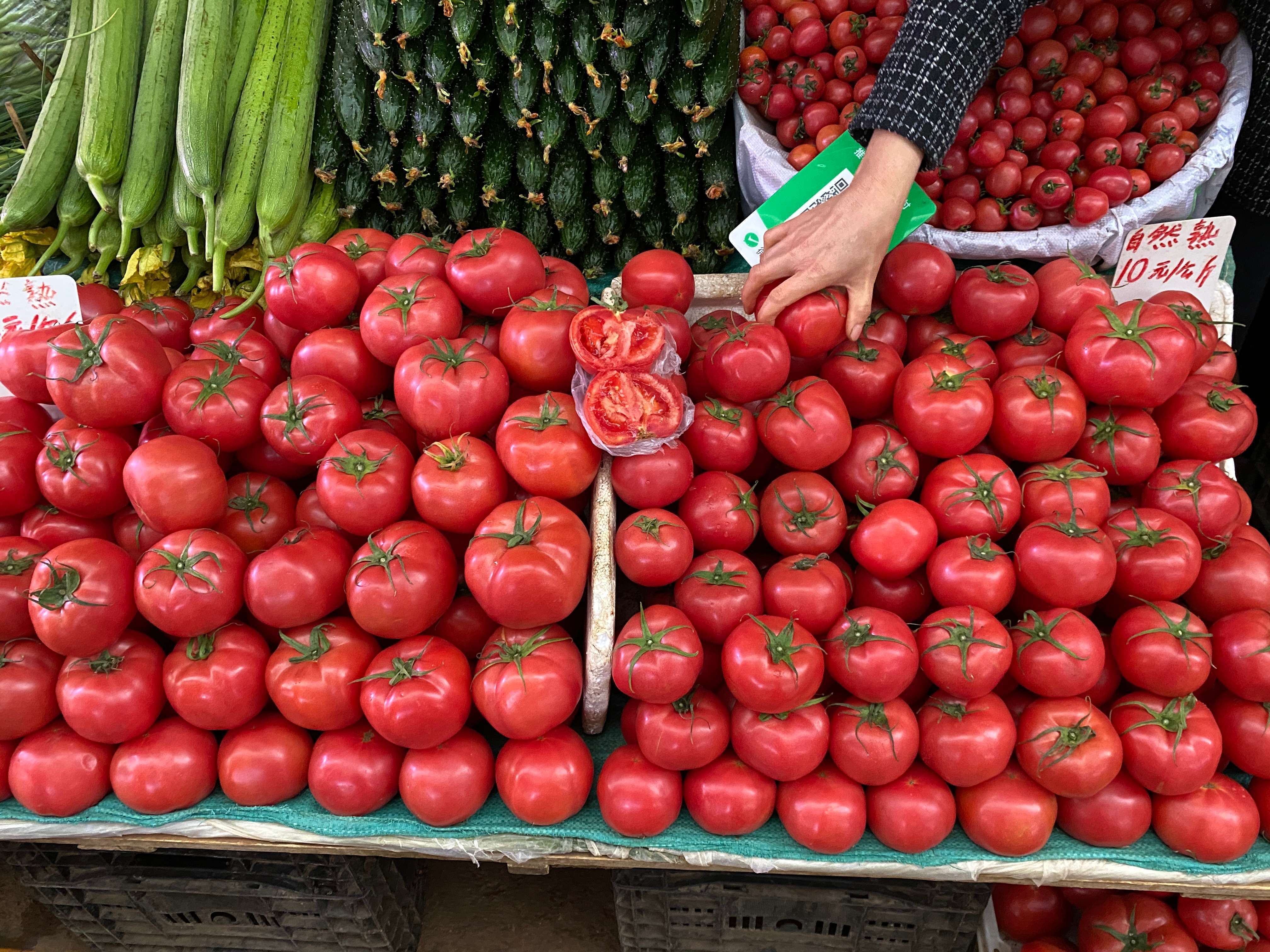 低至0.5元一个!昆明鸡蛋大降价,番茄也降价了!