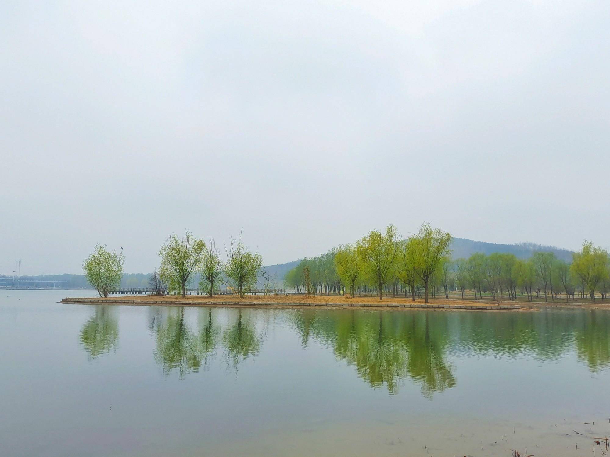 郑州之东,开封之西,贾鲁河之畔,有湿地公园名牟山