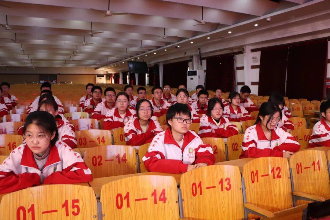 预防结核肺同小可衡水十三中组织开展世界防治结核病日宣传教育活动