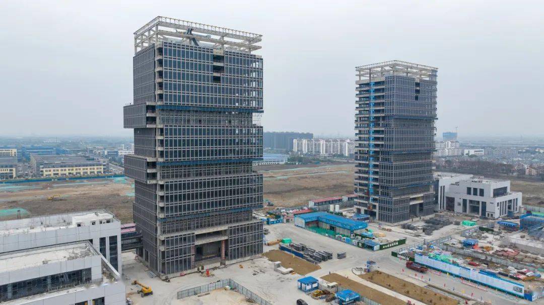 施工已接近尾声智汇谷(高新区商务金融中心)项目——张家港客运枢纽