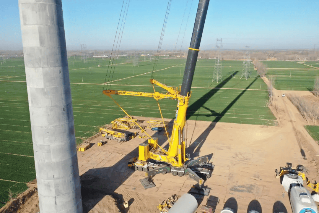 "全球第一吊"xca4000轮式起重机首吊成功!