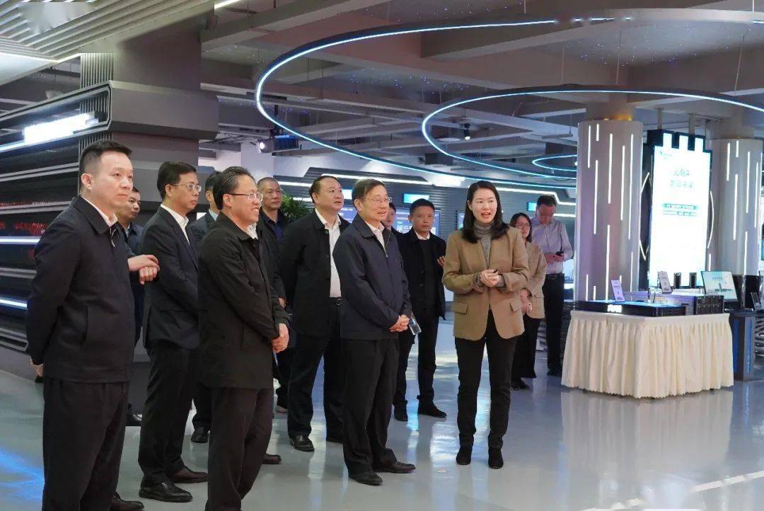 国家统计局党组成员副局长毛盛勇一行来长调研五经普工作