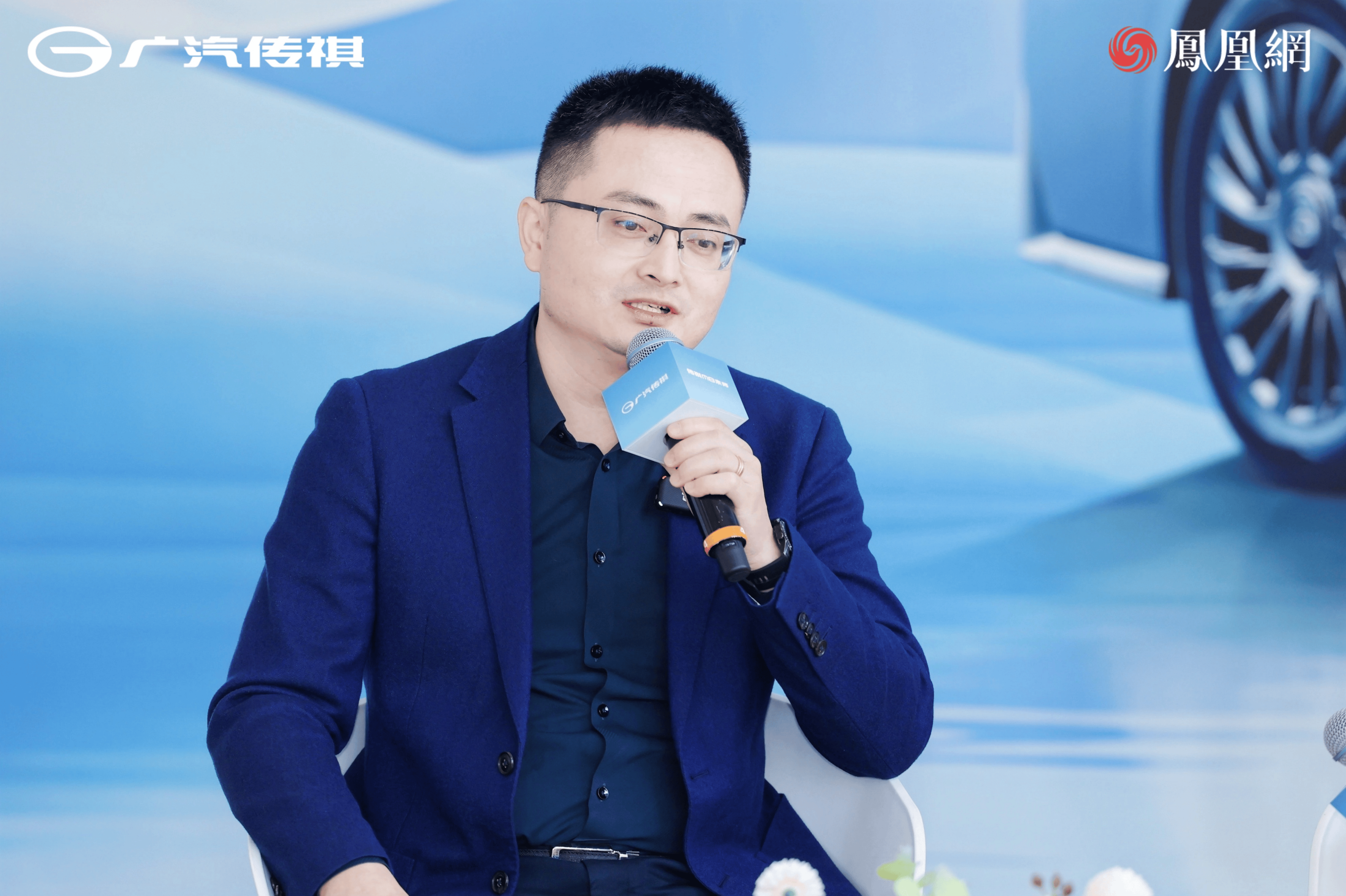 作为汽车产业的一员,童伟深刻体会到行业正经历着巨变