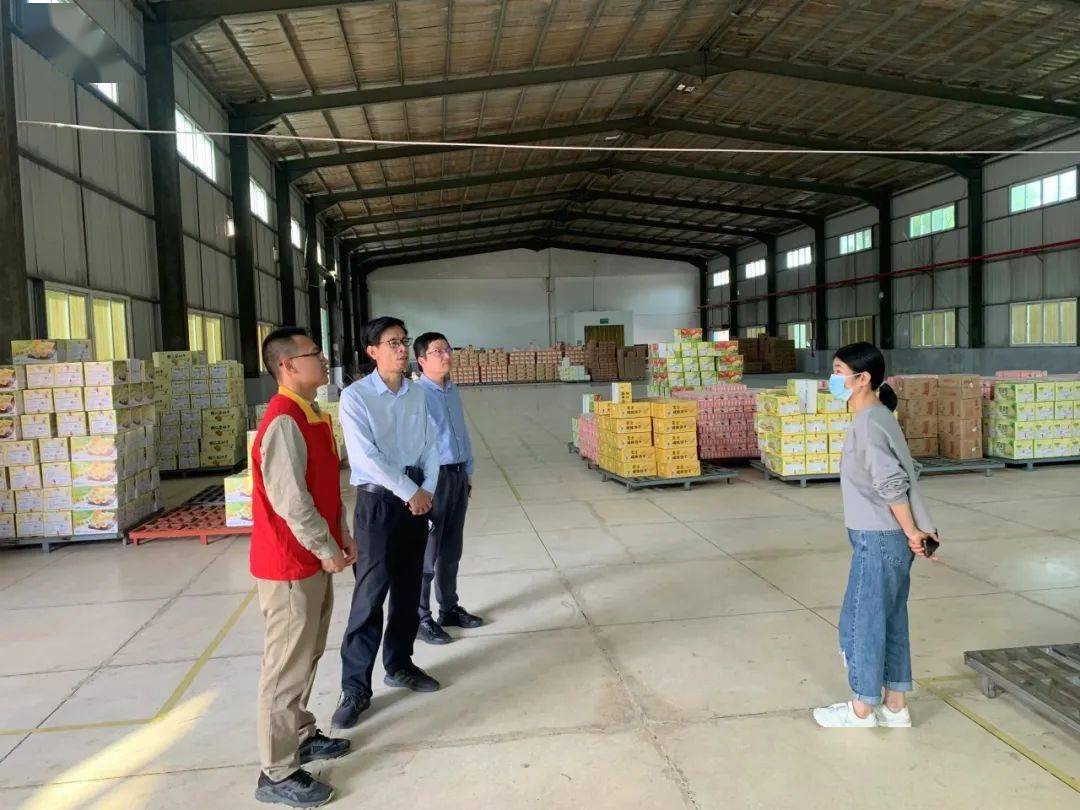 百千万大走访龙海公司服务客户零距离