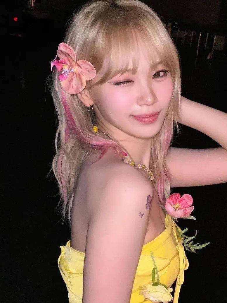 原来除了小碎花还能这么穿…_安琪_tracy_视频