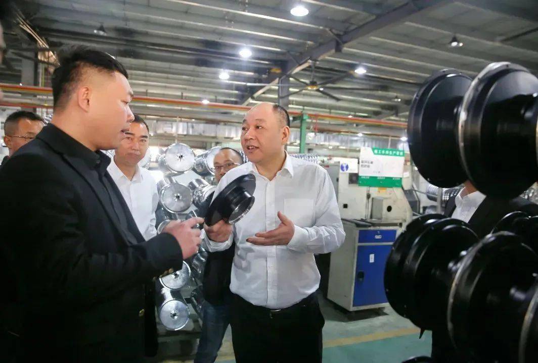 "丨牟傲野赴企业开展"大走访大调研大服务大解题"活动_发展_产品_路桥