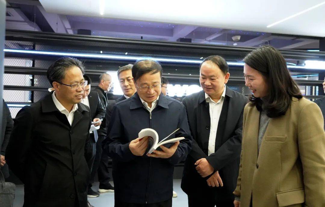 国家统计局党组成员副局长毛盛勇一行来长调研五经普工作