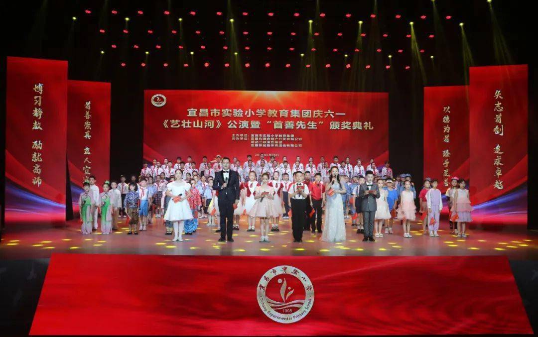 在西陵我们见证了校园文化的深耕与生长一