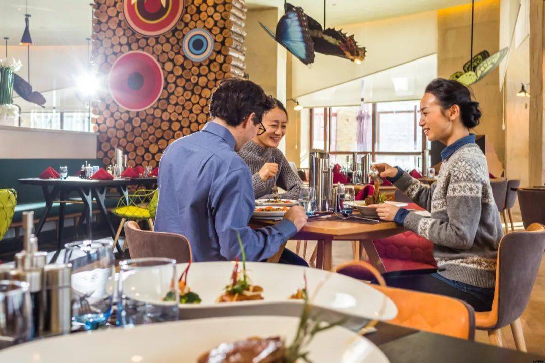 首发目测今年要超越尔滨的目的地2025雪季预售一价全包人均不过千错过