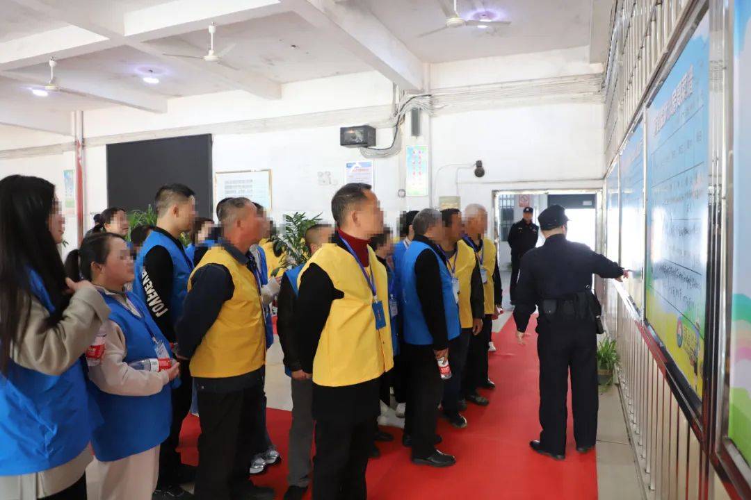 南昌监狱开展春风唤新生开放日暨亲情帮教活动