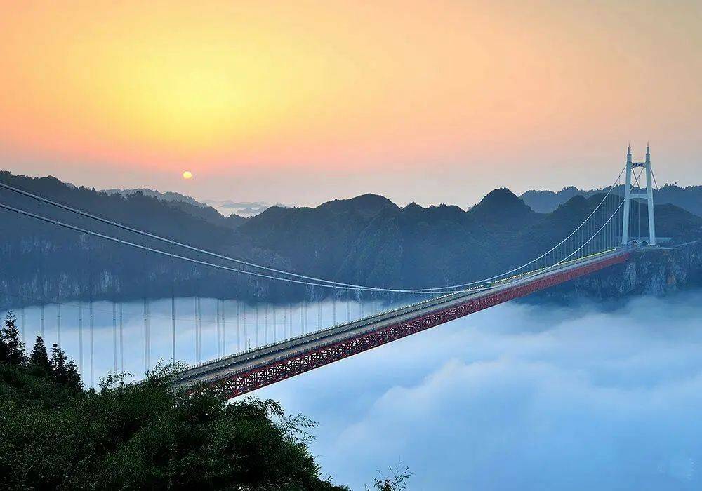 芙蓉镇.矮寨大桥!用手机拍大片啦!