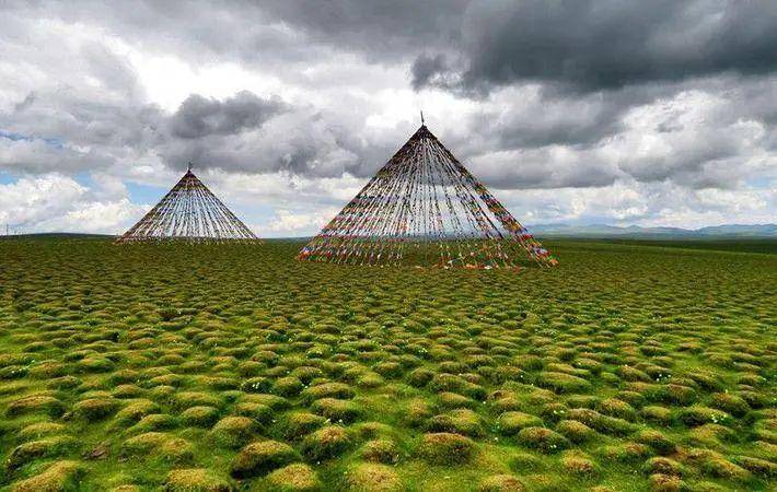 甘南,一个草原风光藏式风情不逊于西藏的地方_净土_经幡_河曲