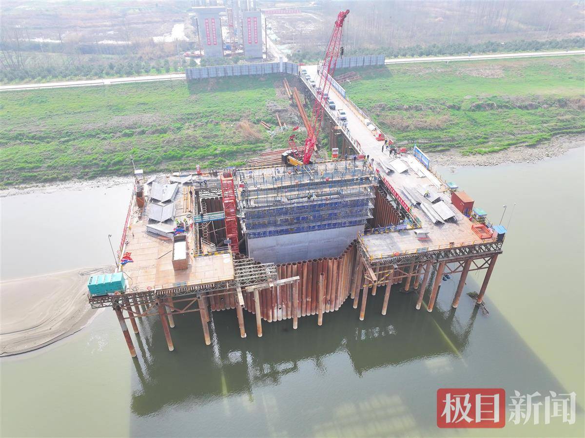 2500余名建设者大干快上武天高速建设驶入快车道