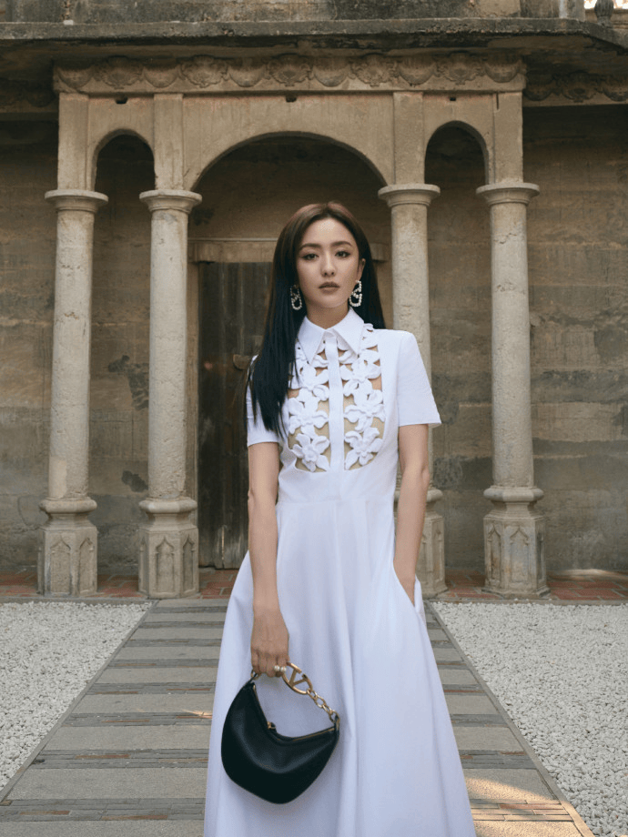 惊艳知名女星现身泉州你偶遇了吗佟丽娅李沁温峥嵘