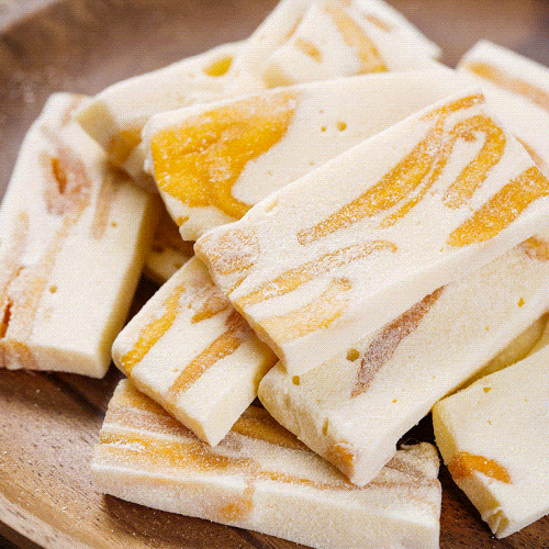 生椰芒芒奶糕含大块芒果干巴旦木奶香浓郁软糯好嚼