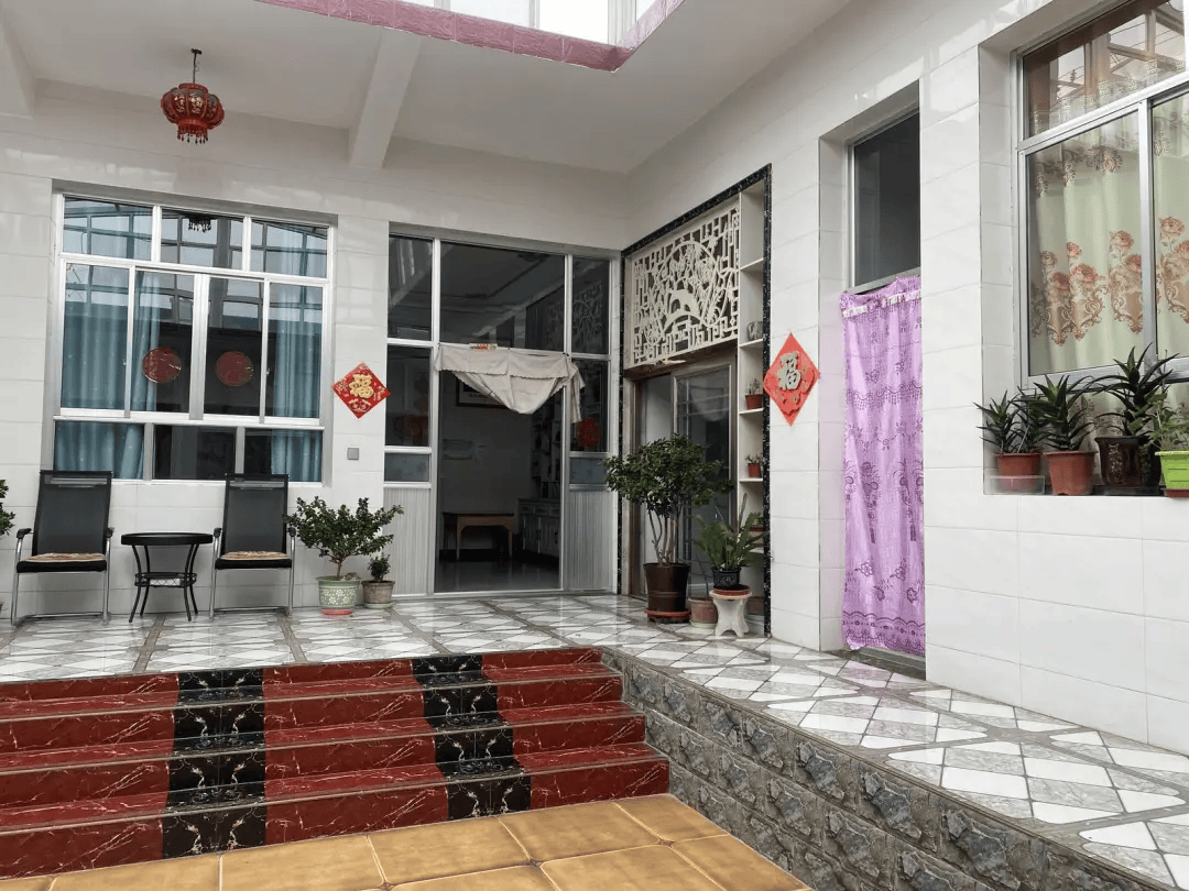 和政县观摩团来临夏县观摩和美乡村建设工作