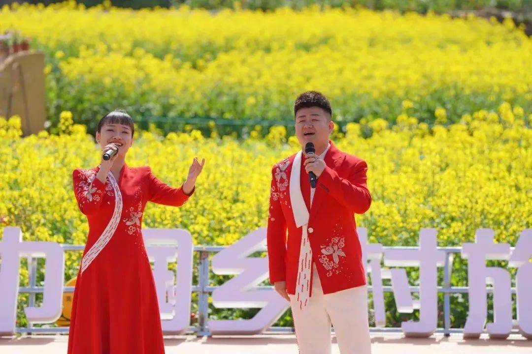 秦腔表演《五典坡——飘彩》,陕北民歌《牡丹花与放羊娃》,紫阳民歌