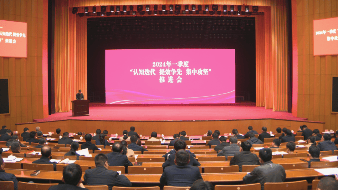 县委书记边江风,县委副书记,县长张涛,县人大常委会主任车春雷,县委副