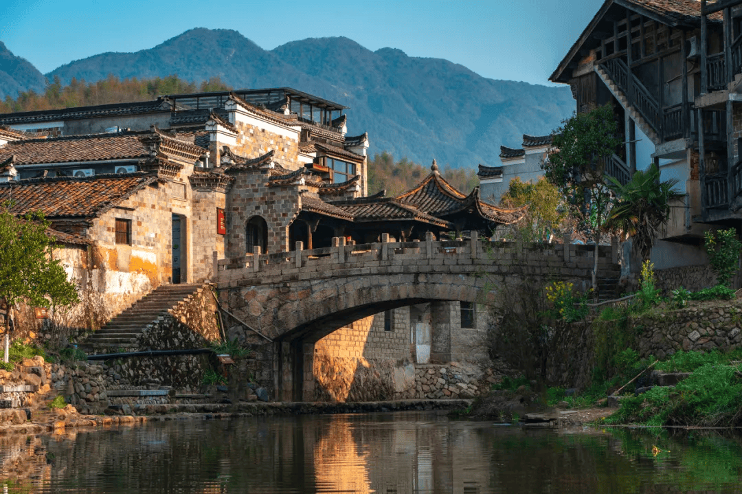 浙江唯一免费的5a古镇不要只会去乌镇人挤人了白居易疯狂表白美到窒息