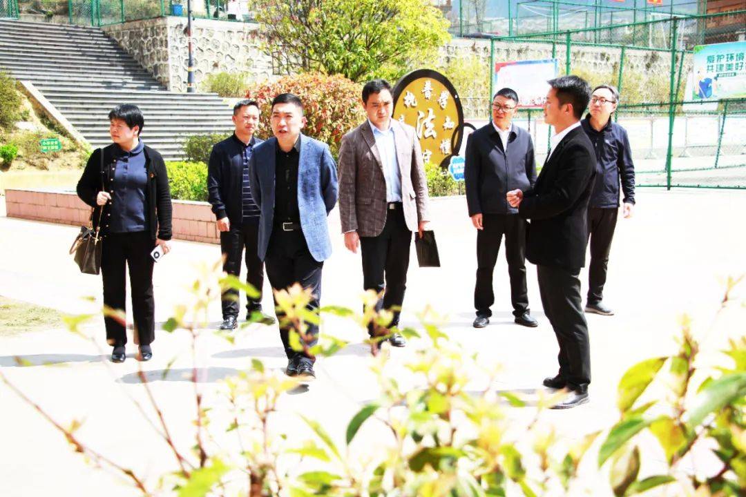 毕节市实验学校帮扶大方县恒大第十一小学结对仪式举行