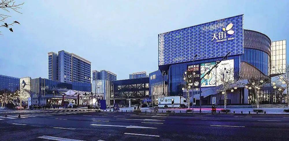 2023大体量商业进化史_万象城_广场_成都