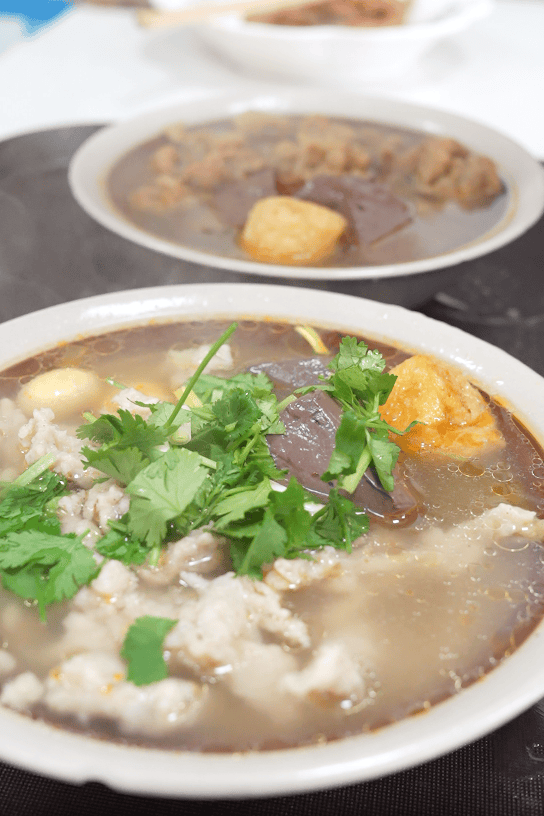 这家普通小店,在阜阳凭啥?_红粉_味道_店里