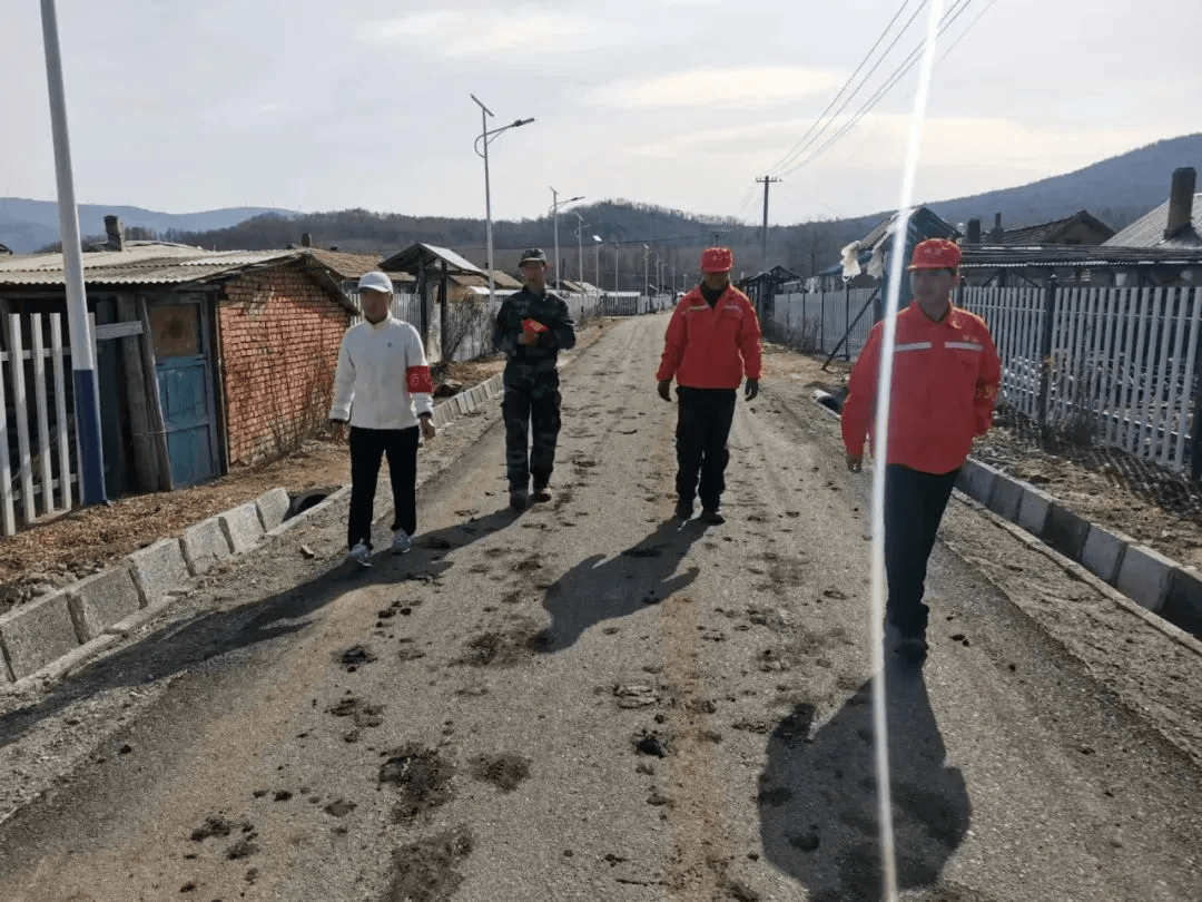 防火宣传篇大箐山县带岭镇多措并举打好森林防灭火组合拳