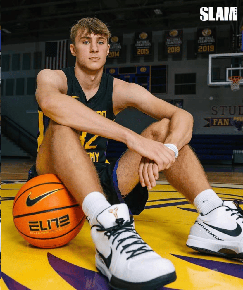 最强白人高中生提前两年锁定状元他究竟有何魔力