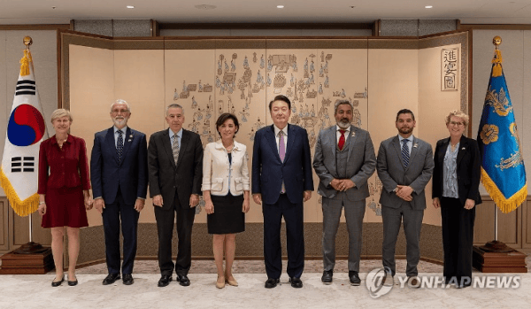 常洛闻强推医疗改革消失的第一夫人和古巴建交尹锡悦在赌什么