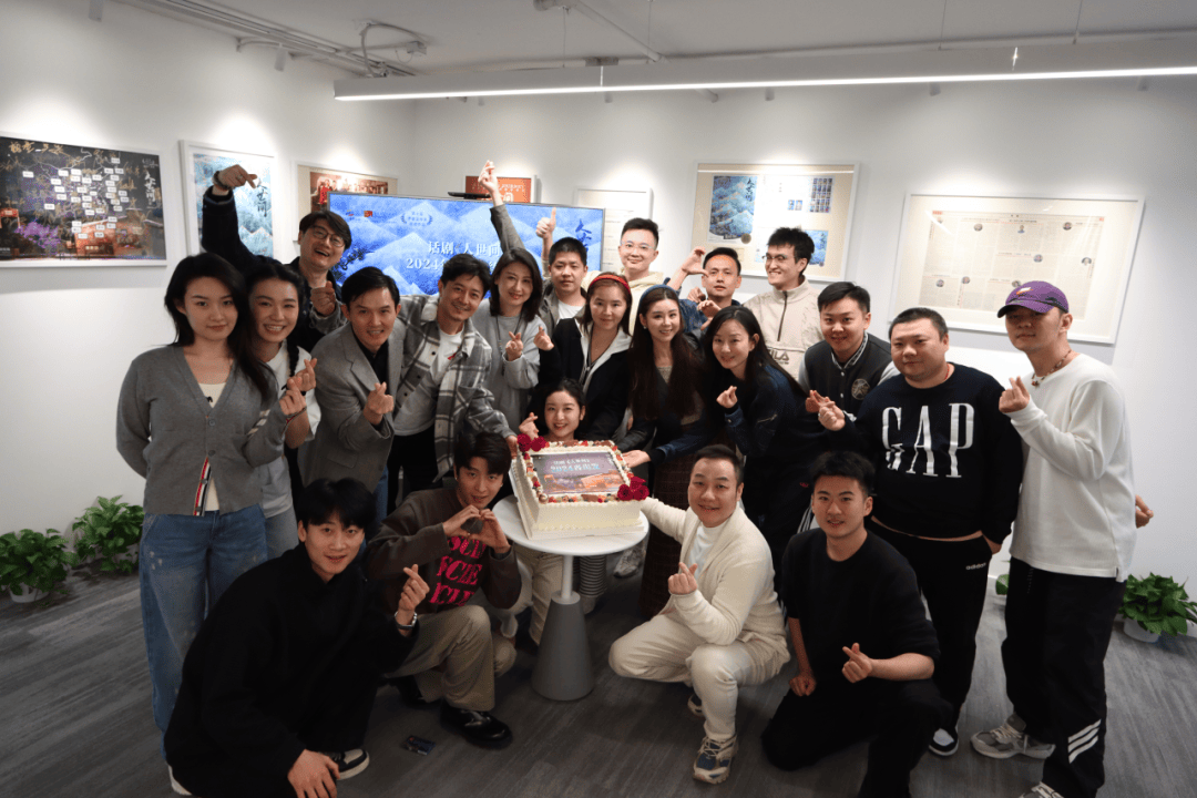开启2024年度首演 | 话剧《人世间》4月5日登临福建大剧院_演出_周秉