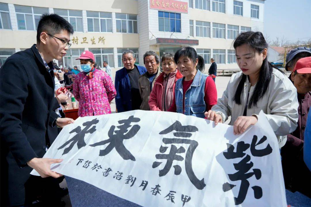 进四提升泰安市中心医院文化健康品牌建设第二站走进邱家店镇居岭庄村