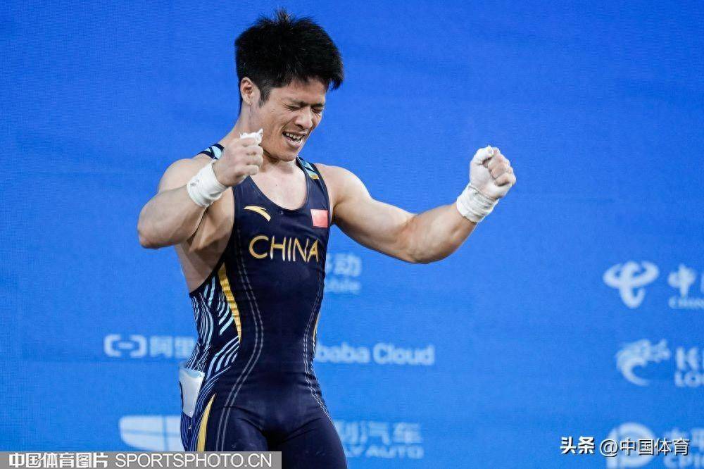 举重世界杯| 李发彬夺得男子61公斤级抓举和总成绩两枚金牌并打破抓举世界纪录 谌利军无缘领奖台_比赛_选手_中国