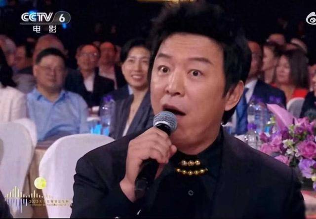 黄渤用50个字为今晚输惨了的内娱扳回一局