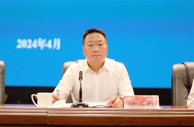 人民政府县长,县创建全国文明城市工作领导小组组长田兴国杨启明要求