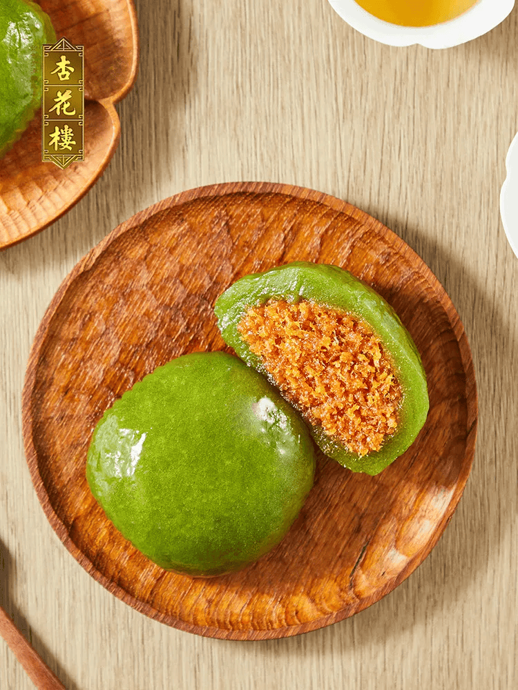 杏花楼地址:黄浦区南京东路719号还有创新西点馅料做法的黄油腰果青团