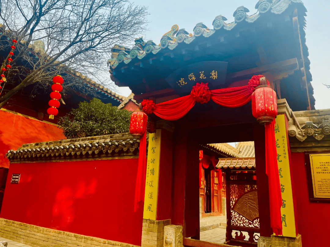 气清景明踏青游玩开往春天的水上列车主题精品旅游线路推荐