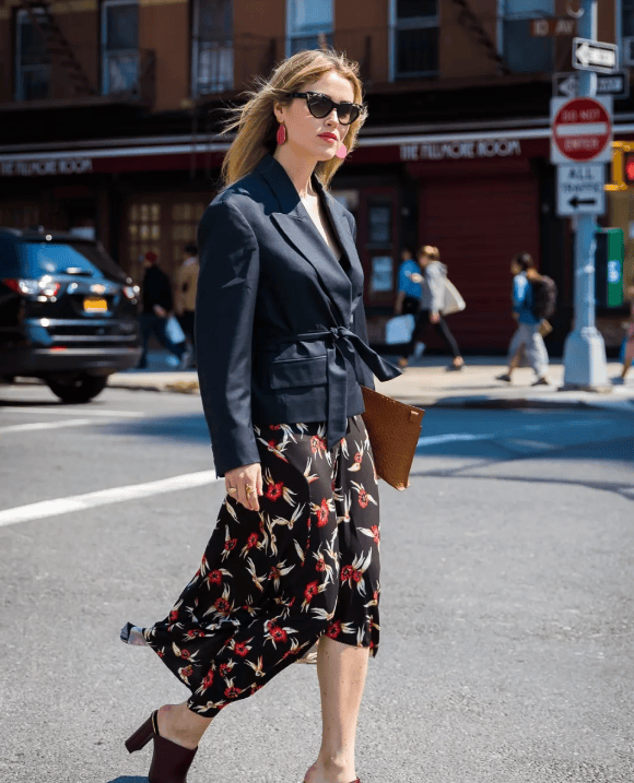 西装 裙子,浅浅的相遇,便擦出曼妙的火花_连衣裙_风格_身材