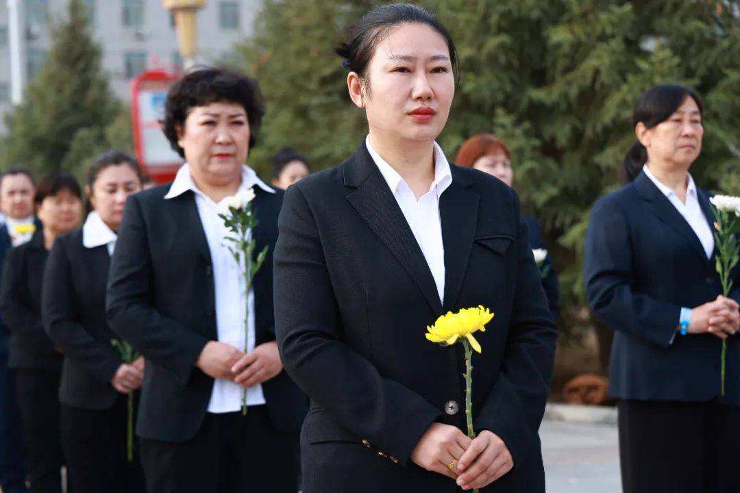 博乐市青达拉街道八一路社区,银河社区联合青达拉街道,第六中学,第六