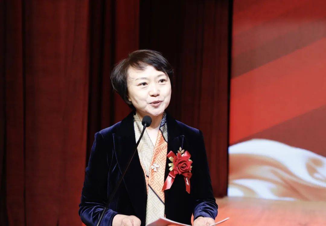 哈尔滨老年人大学建校40周年大会隆重举行