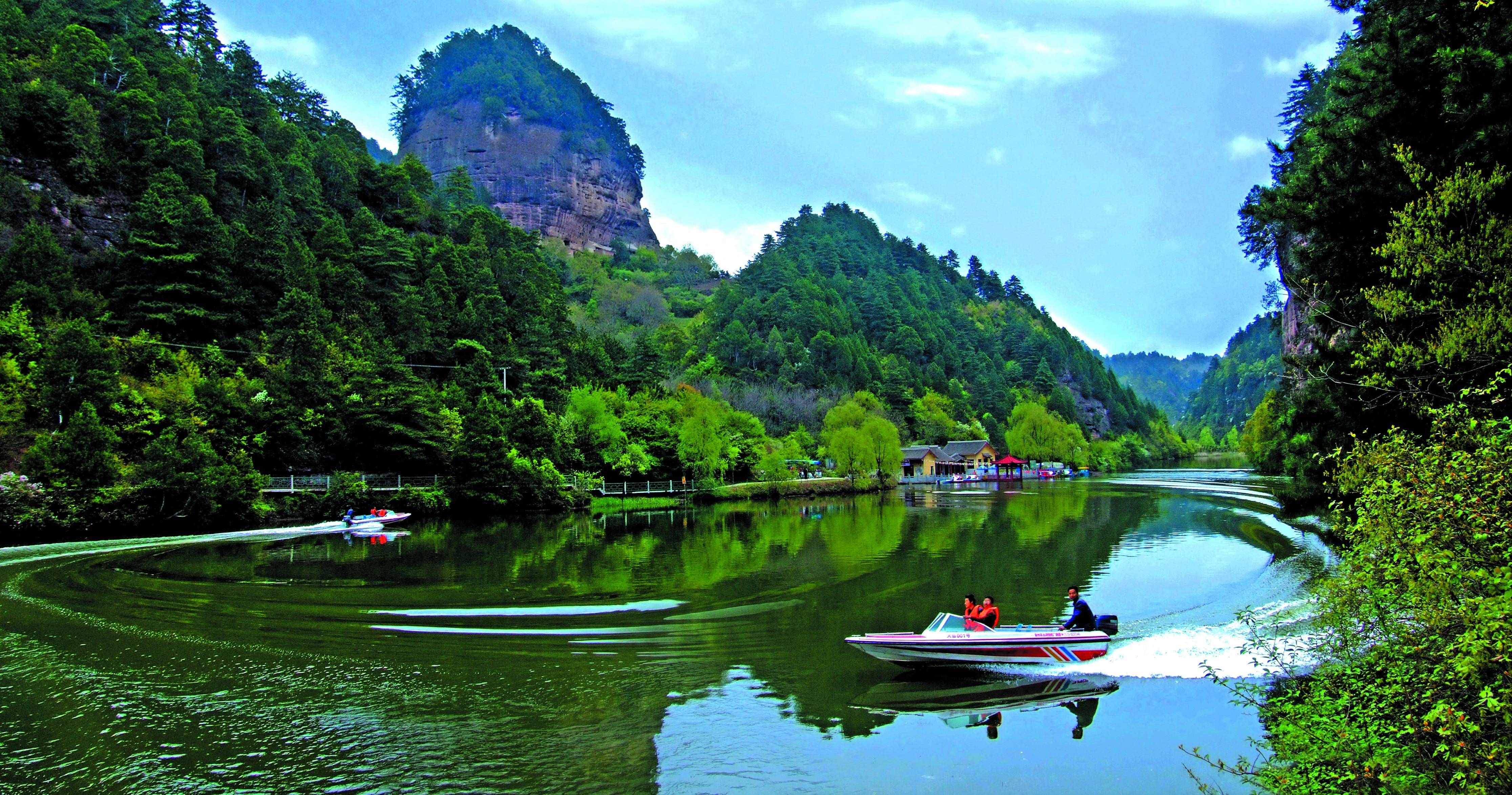 麦积山旅游最佳方案图片