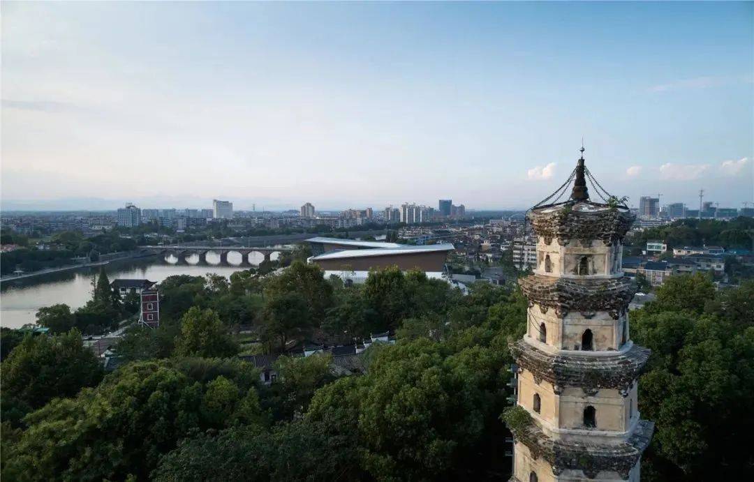 好看好玩好出片关于龙游这座城的轧马路指南