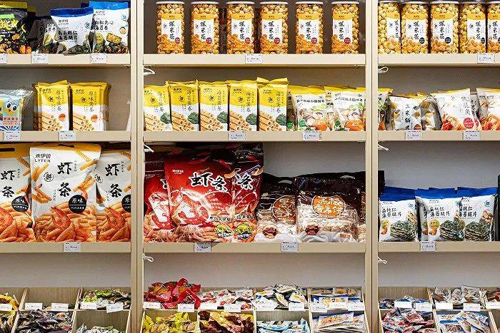 当中产放弃品牌找平替白牌火了