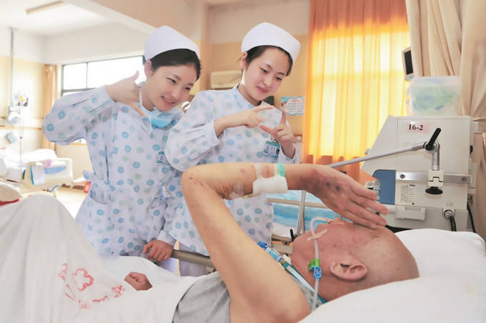 用平凡成就伟大的江苏好医护