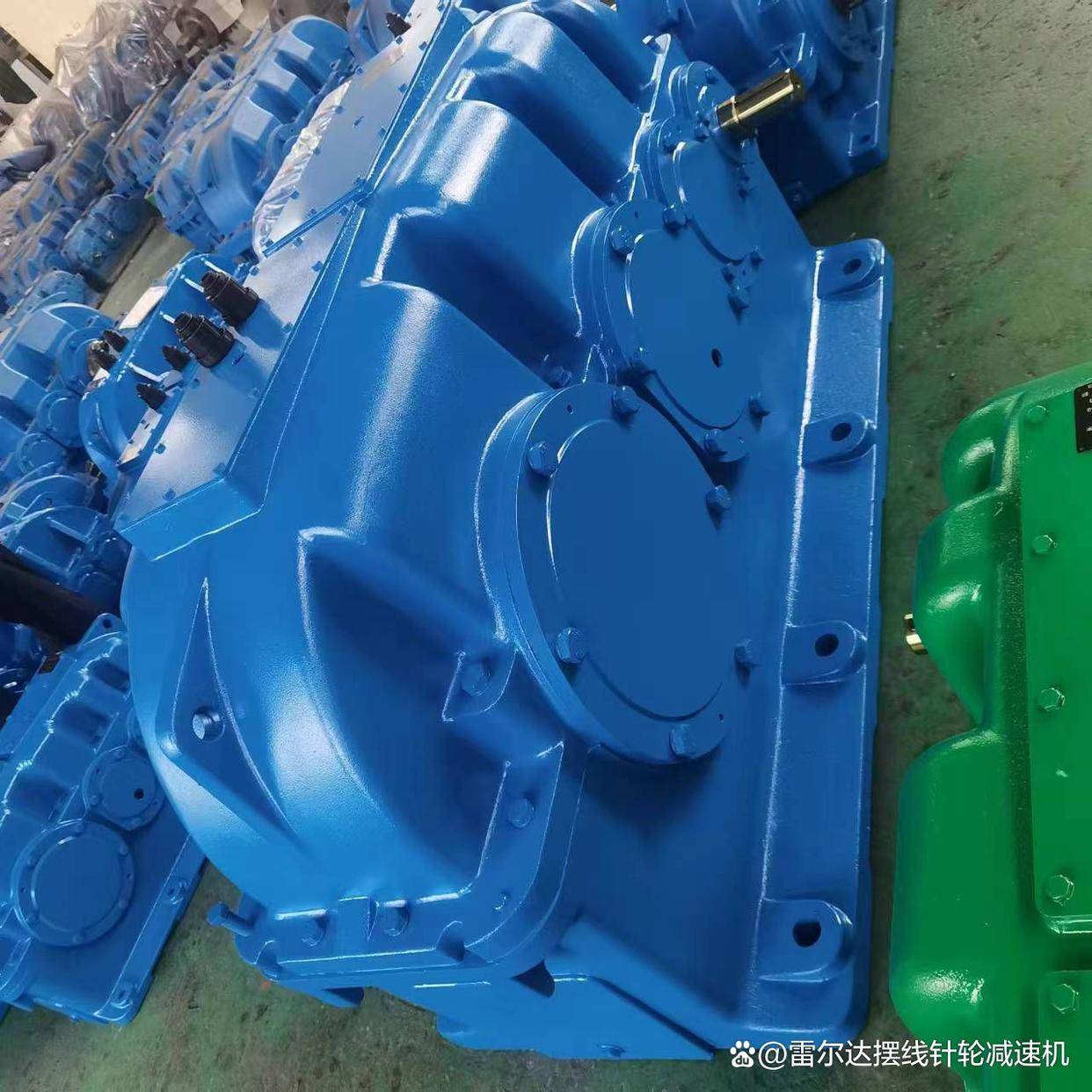 qy34d400-355-5p传动比铸造行业用起重机用硬齿面齿轮减速器