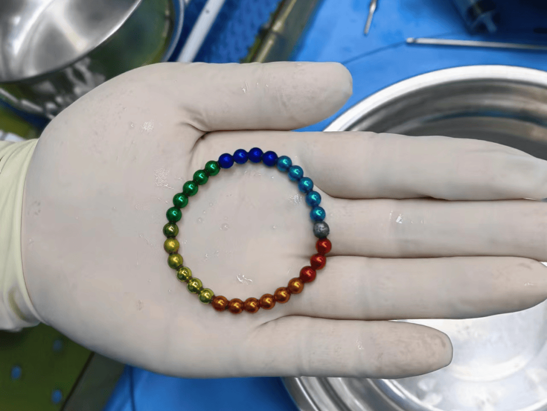 痛30颗珠子塞进尿道14岁男孩差点悔恨终生