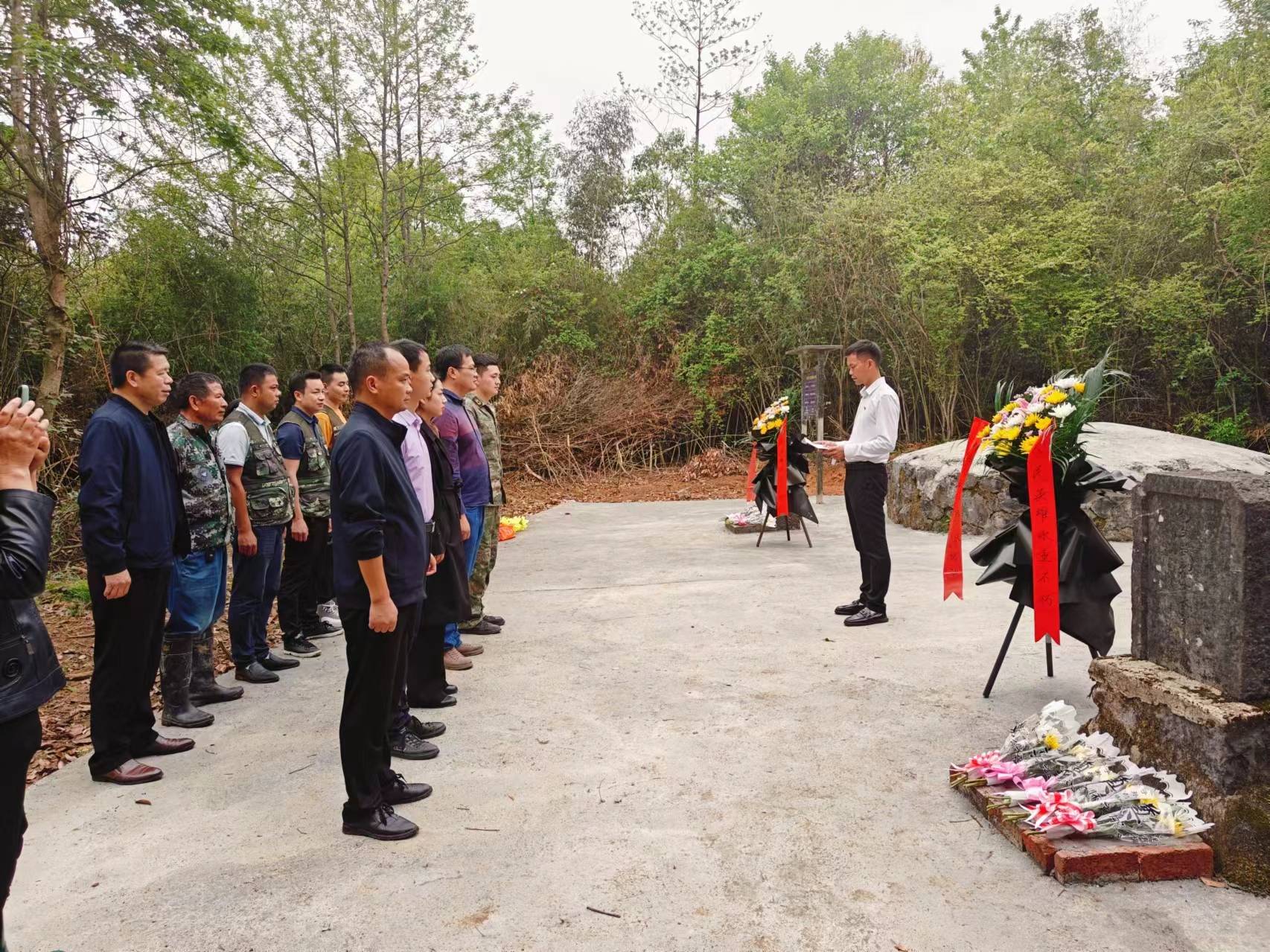 东安县大庙口镇祭忠魂承英迹