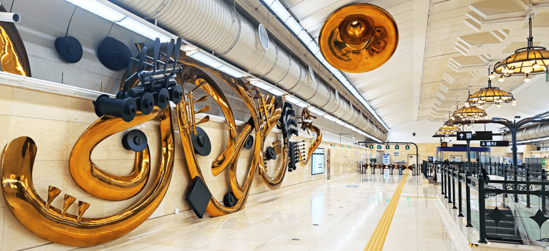 地铁竟然成了"风景专列"!马上出发看风景!_长春_动植物公园_汽车